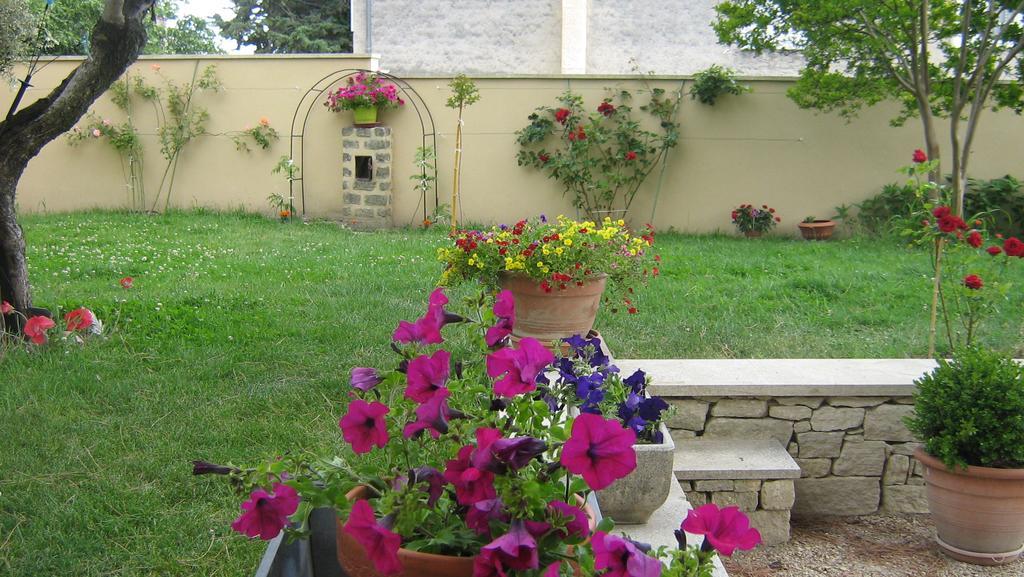 Clos Marjolie Hotel Caromb Eksteriør billede